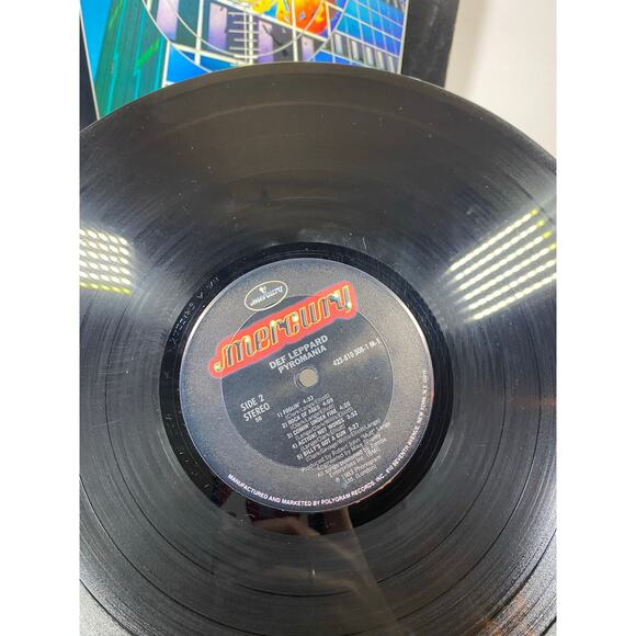 Def Leppard Pyromania (1983) Mercury 810 308-1 M-1 Vinyl Record - Picture 10 of 14